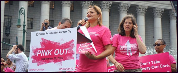 A 2015 rally to support Planned Parenthood in New York. The All-Nite Images, Flickr CC.