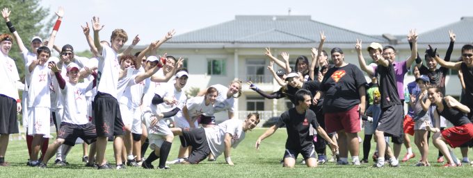 At the 2011 China Ultimate National Championships, competition is tough, but competitors stick to the spirit of the game. Vinqui, Flickr CC.