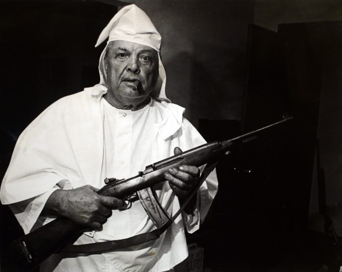 A KKK member who held a cross-burning on his private property in Jackson County, Ohio, 1987. Paul Walsh/Flickr CC.